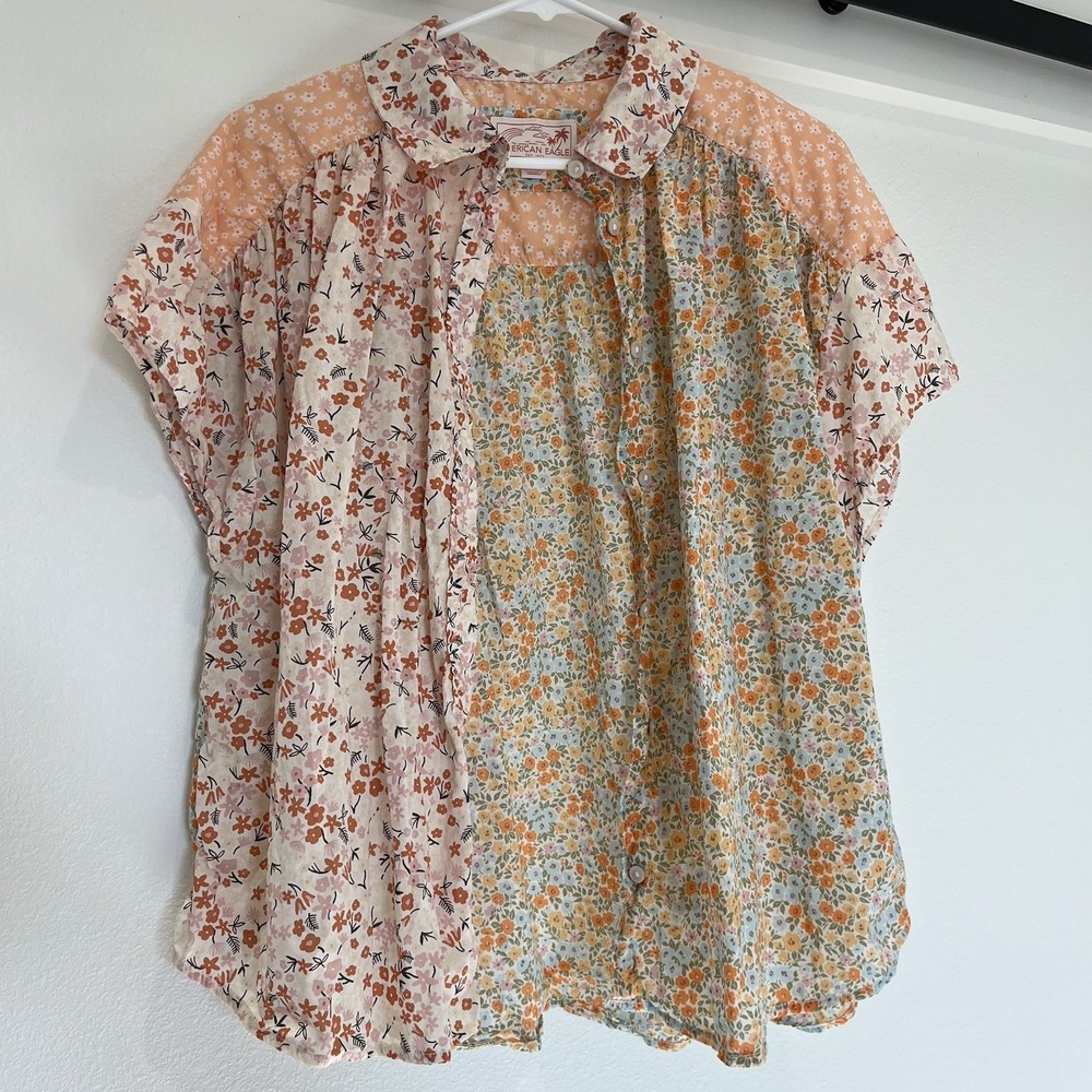 Women's Colorful Button Up cap sleeve Tshirt Multi Pattern Sz M 100% Cotton